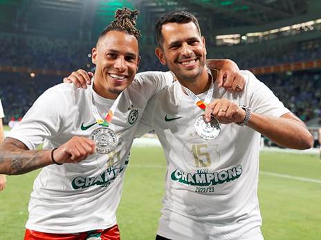 לנצח חלק מהלב הירוק (אלן שיבר)