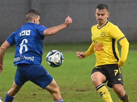 "נבוא ללא רגשי נחיתות", פלוקשצ'נקו (אלן שיבר)