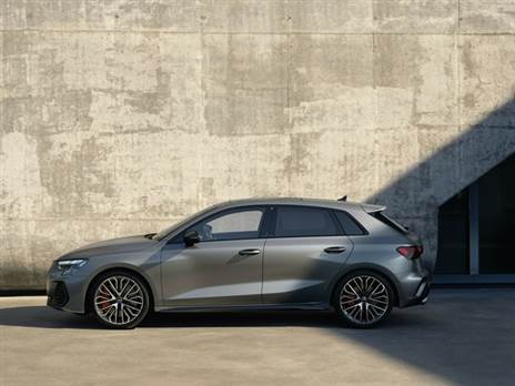 ויש גם האצ'בק כמובן - אאודי S3 Sportback