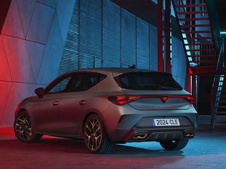 333 כ"ס? רק בסטיישן ובפורמנטור