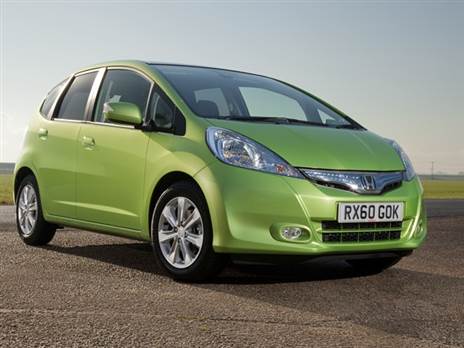 קטנה מבחוץ, גדולה מבפנים