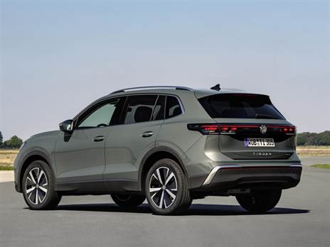 תאורת Light. IQ מטריקס-לד גם בגרסת הכניסה