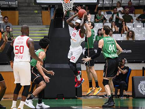 בברלי. קיץ שהציב לצהובים מראה (באדיבות הפועל תל אביב)