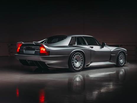 שלדת אלומיניום שחוזקה בסיבי פחמן