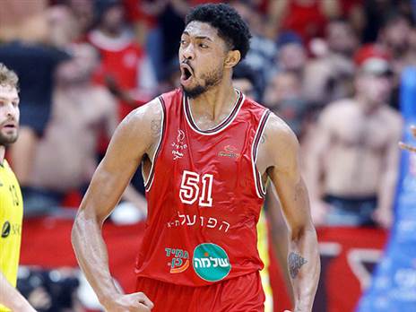 ברונו קאבוקלו. מעורר ענייו בקרן ההשקעות (אלן שיבר)