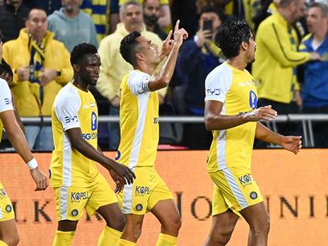 ערן זהבי בטופ (ברני ארדוב)