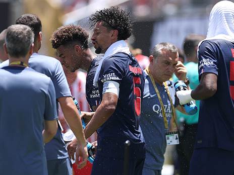 מזג האוויר הקיצוני מקשה על המשחקים (Getty)