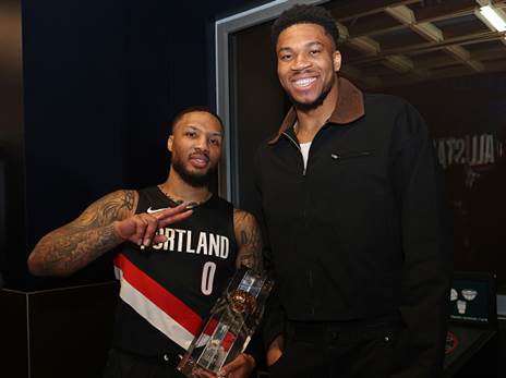 לילארד ימשוך את יאניס לפורטלנד? (Getty)