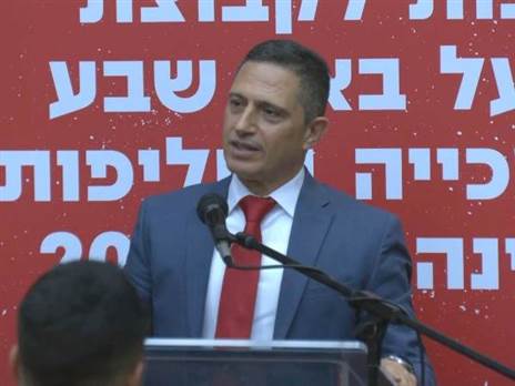 פרגן לקבוצה שלו. דנילוביץ`