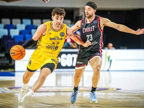 (FIBA)