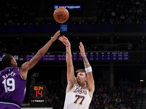 (Photo by Melissa Majchrzak/NBAE via Getty Images)