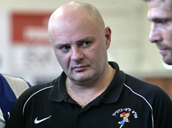 זמנית בפסגה. אולג בוטנקו (באדיבות איגוד הכדוריד)