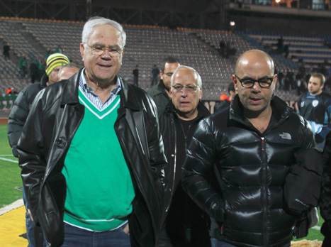 מאוכזב. שחר (אלן שיבר)