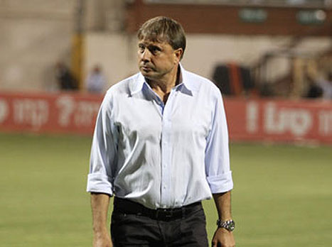 אלישע לוי, בבאר שבע מעדיפים להיזהר (אורטל דהן)