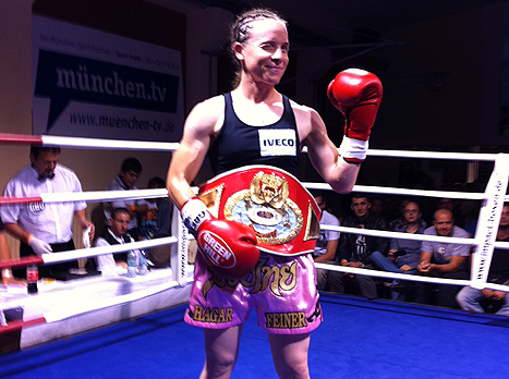 פיינר, עדיין אלופה