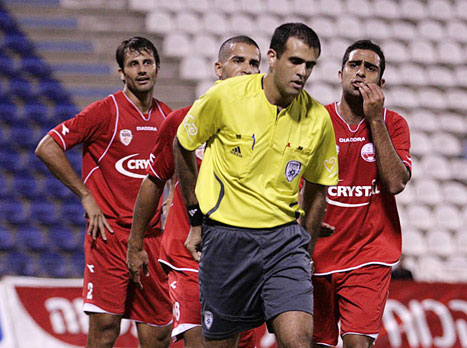 המשחק המרכזי שלו. בר נתן (צילום: באדיבות וואלה!)