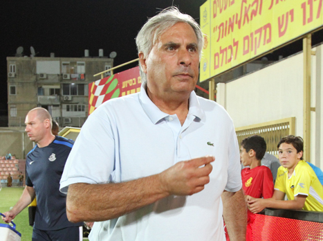 מזרחי, מסרב לצאת בהצהרות (באדיבות וואלה!)