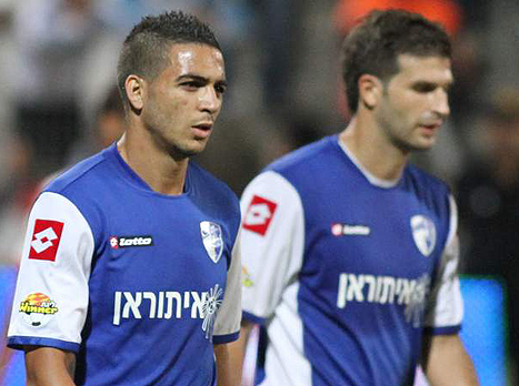 מתי יגיע הניצחון? אחמד עאבד ואיציק כהן (אנג'ו ג'וש ג'וני)