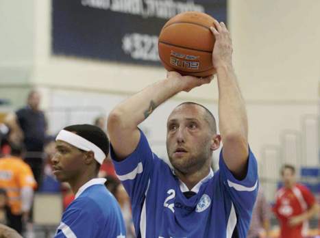 עוד נשמע עליו. מוסינזון (אלן שיבר)