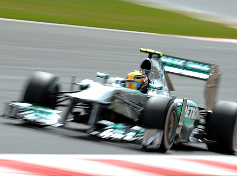 לואיס המילטון, טס על המסלול הביתי (gettyimages)
