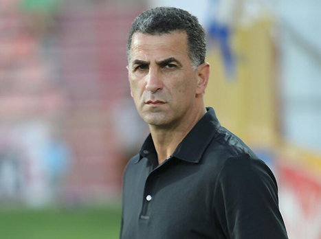 סגל יש, אישור עדיין אין. בלבול