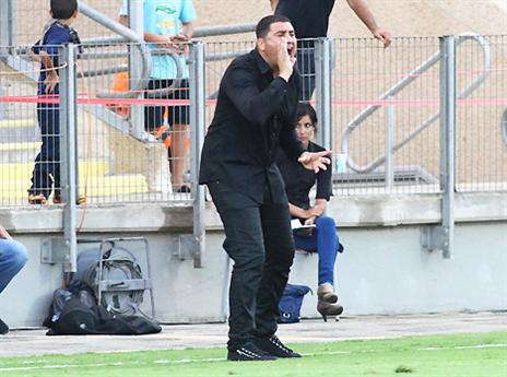 דרוש: ניצחון. נעים ועכו (יוסי שקל)