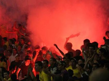 מה לג'ייק כהן ולאולם הפחים?