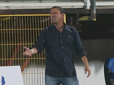 קלינגר, מתלבט לגבי ההרכב