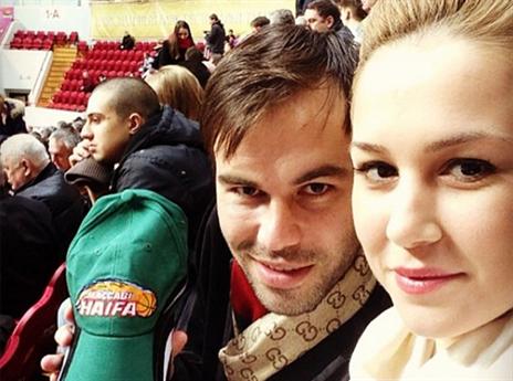 מעודד את הירוקים (מתוך האינסטגרם של ביברס נאתכו)