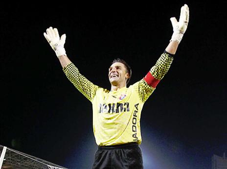 הפועל חיפה יצאה מהמשבר (צילום: אלן שיבר)