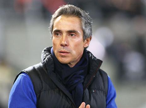 ממשיך להסתכל על כולם מלמעלה. סוזה