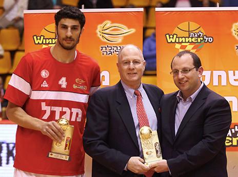 גרינברג ואליהו, אנשי חודש ינואר (אלן שיבר)