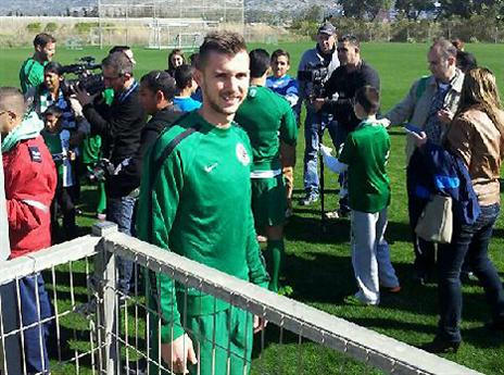 הבכורה תחכה. פרישקין