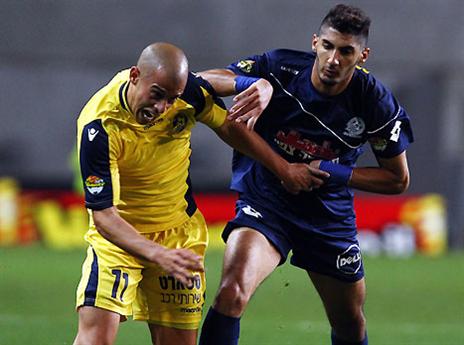 התעלל באקסית...