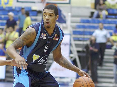 הגעתו לחיפה הביאה לעזיבת קוביאן. רודריק