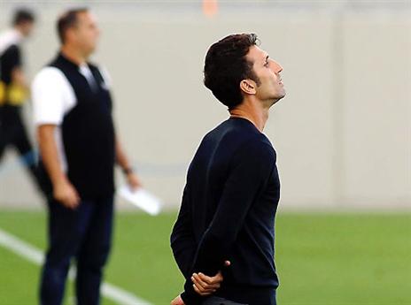 רק אחד יצא עם ראש מורם מבלומפילד. בנאדו ובן שמעון (אלן שיבר)