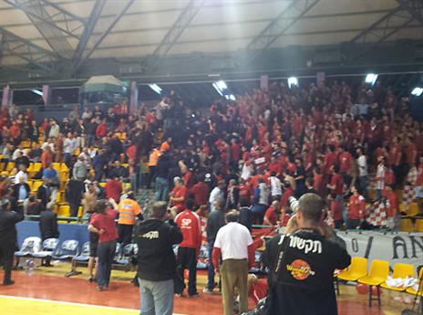 אוהד הפועל נעצר