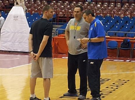 מה יש להם בשרוול? הצוות המקצועי (רועי גלדסטון)