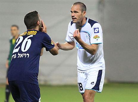 העימות הזה דווקא נגמר בשלום (אלן שיבר)