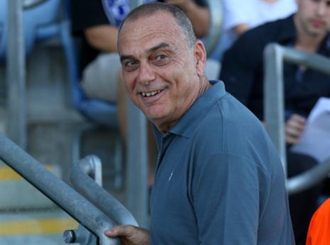 תראו מי הגיע: אברם גרנט (אלן שיבר)