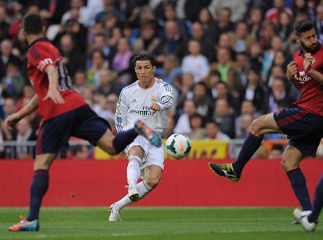 כריסטיאנו, שני שערים נפלאים (Gettyimages)