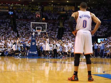 זריקה חשובה, החטאה גורלית. דוראנט והיד הרועדת (gettyimages). צפו בתקציר