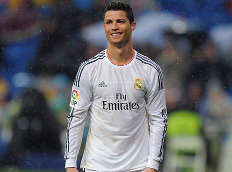 גם רונאלדו יודע מי הכי ראויה (GETTYIMAGES)