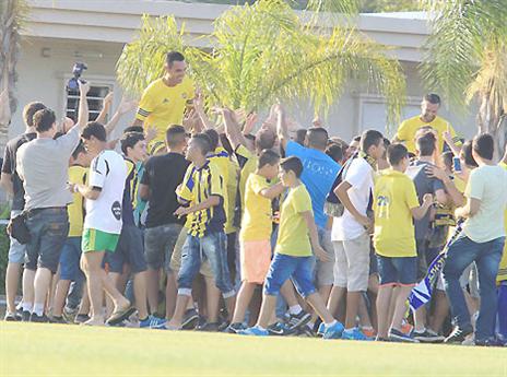 חילוקי דעות בקרב האוהדים (אלן שיבר)