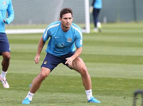 למפארד. הבכורה הגיעה