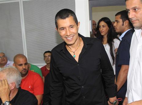 מחייך בביהמ"ש. טביב