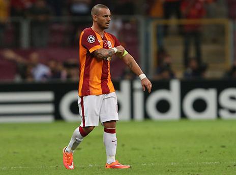 או שדווקא סניידר וגלא יחזרו מבסוטים מלונדון? (getty)