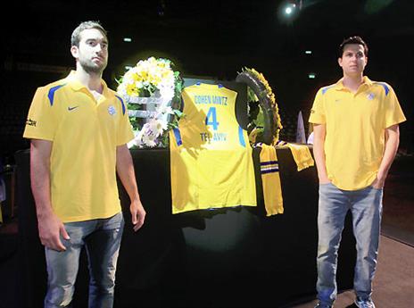 גיא פניני ויוגב אוחיון ייצגו את המועדון (אלן שיבר)