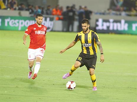 והדבר האחרון שהיא הייתה צריכה זה שער של חנן ממן