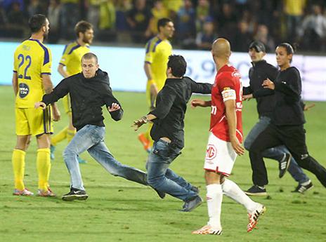 המאבטחים היו חסרי אונים